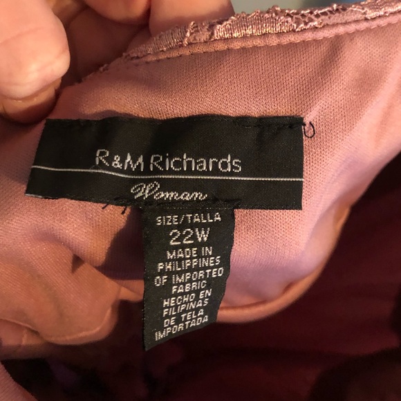 Macy’s lace and chiffon dress-size 22 - rose - Picture 7 of 7